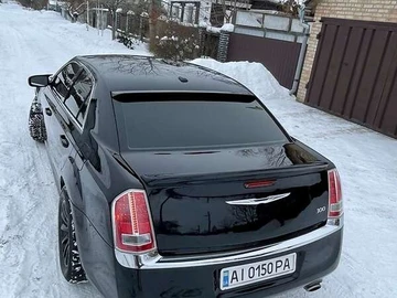 Авто Chrysler 300C 2013 № 8476317
