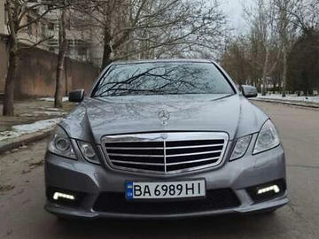 Авто Mercedes E-Class 2010 № 8476360