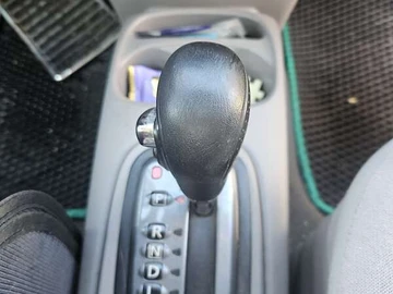 Авто Nissan Almera Tino 2001 № 8476500