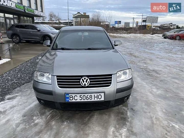 Авто Volkswagen Passat 2001 № 8476608