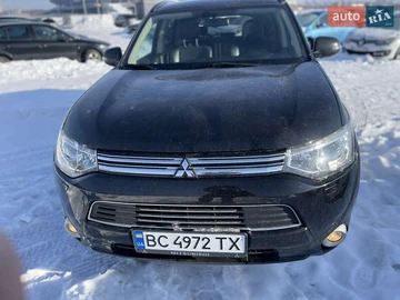Авто Mitsubishi Outlander 2014 № 8476693