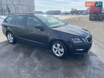 Авто Skoda Octavia 2019 № 8476697