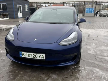 Авто Tesla Model 3 2023 № 8476712
