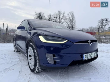 Авто Tesla Model X 2019 № 8476777