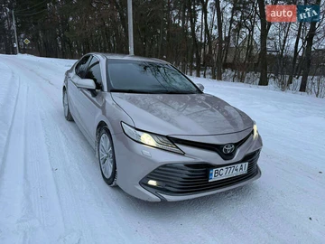Авто Toyota Camry 2017 № 8477018