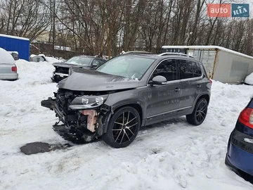 Авто Volkswagen Tiguan 2014 № 8477132