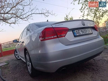 Авто Volkswagen Passat 2014 № 8477214