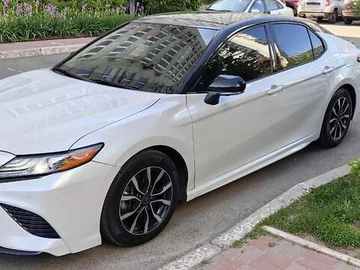 Авто Toyota Camry 2018 № 8477373
