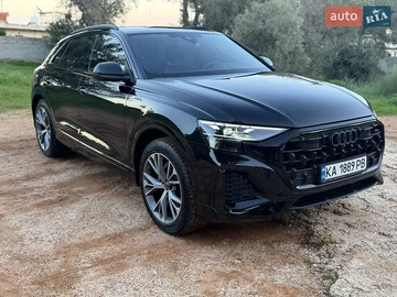 Авто Audi Q8 2025 № 8477381