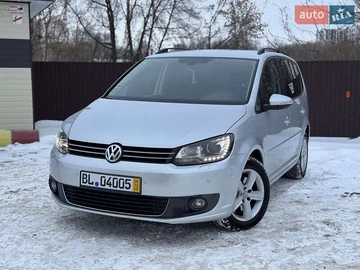 Авто Volkswagen Touran 2012 № 8477619