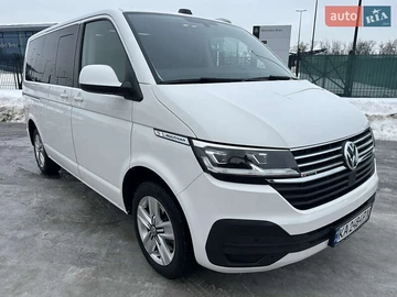 Авто Volkswagen Multivan 2021 № 8477889