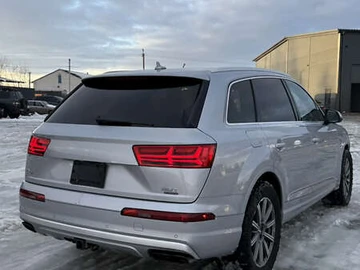 Авто Audi Q7 2018 № 8478330