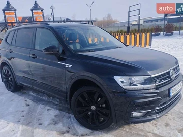 Авто Volkswagen Tiguan 2020 № 8478454