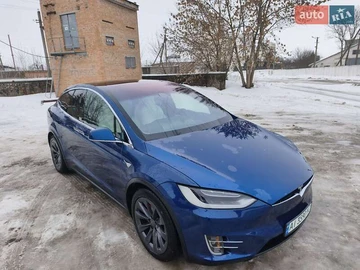 Авто Tesla Model X 2019 № 8478602