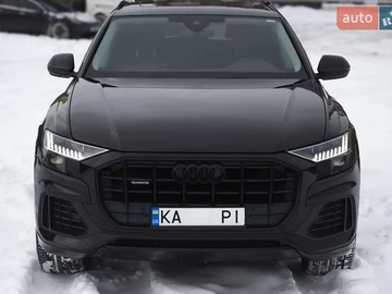 Авто Audi Q8 2022 № 8478627