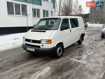 Авто Volkswagen Transporter 2000 № 8478804