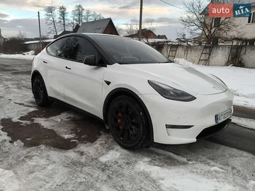 Авто Tesla Model Y 2022 № 8479086