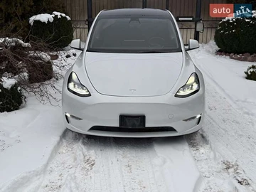 Авто Tesla Model Y 2023 № 8479874