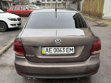 Авто Volkswagen Polo 2018 № 8480056