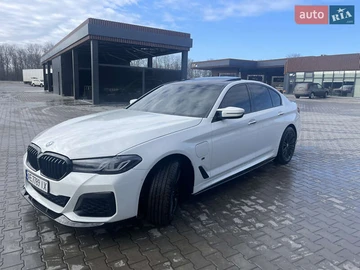 Авто BMW 5 Series 2017 № 8480203
