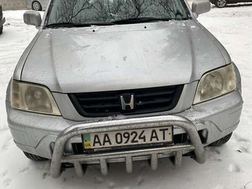 Авто Honda Cr-V 2001 № 8480316