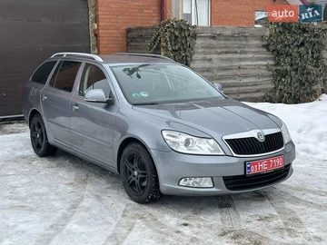 Авто Skoda Octavia 2012 № 8480895