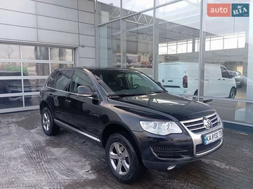 Авто Volkswagen Touareg 2008 № 8480998