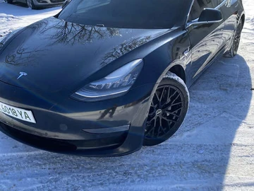 Авто Tesla Model 3 2019 № 8481112