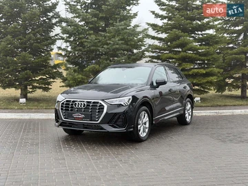 Авто Audi Q3 2023 № 8481133