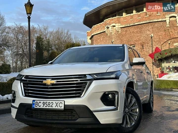 Авто Chevrolet Traverse 2023 № 8481186