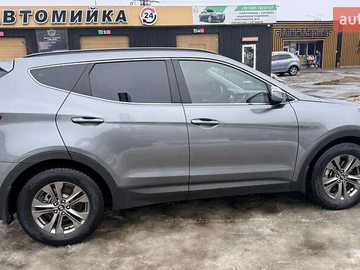 Авто Hyundai Santa Fe 2013 № 8481921