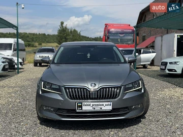 Авто Skoda Superb 2019 № 8481923