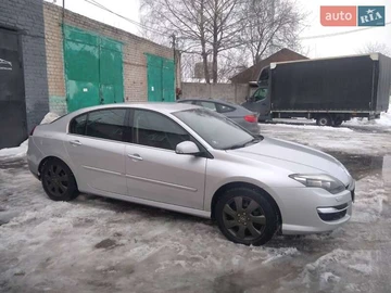 Авто Renault Laguna 2011 № 8482012