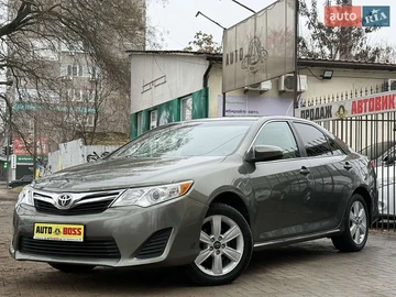 Авто Toyota Camry 2014 № 8482024
