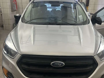 Авто Ford Escape 2018 № 8482031