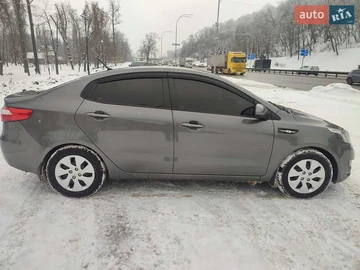 Авто KIA Rio 2013 № 8482240