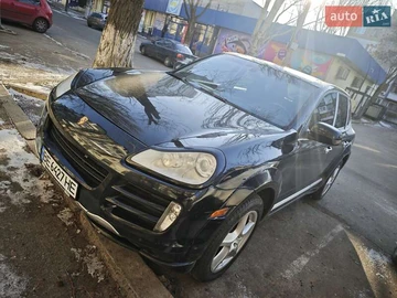 Авто Porsche Cayenne 2007 № 8482244