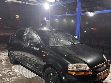 Авто Chevrolet Aveo 2004 № 8482384