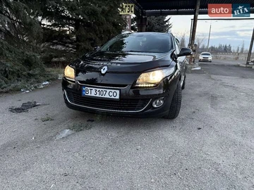 Авто Renault Megane 2013 № 8482535