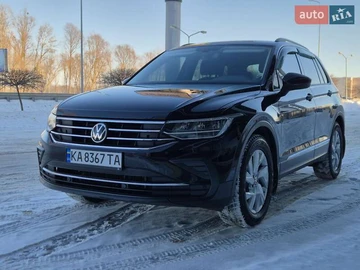Авто Volkswagen Tiguan 2021 № 8482592