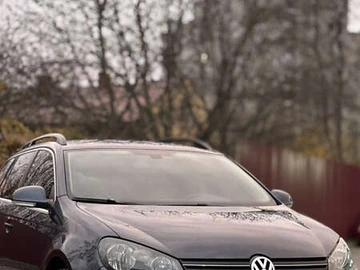 Авто Volkswagen Golf 2010 № 8482660