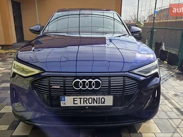 Авто Audi E-Tron 2020 № 8483014