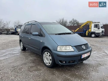 Авто Volkswagen Sharan 2004 № 8483075