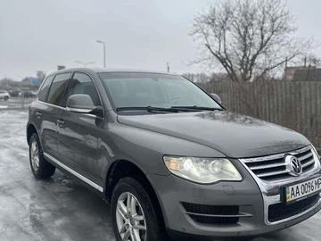Авто Volkswagen Touareg 2008 № 8483264