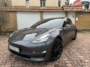 Авто Tesla Model 3 2019 № 8483372