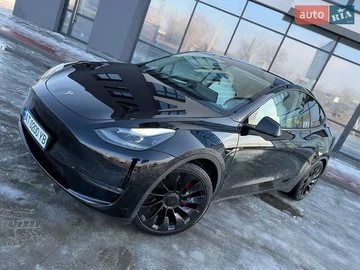 Авто Tesla Model Y 2023 № 8483520