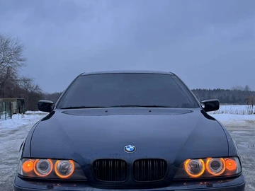 Авто BMW 5 Series 2002 № 8483711