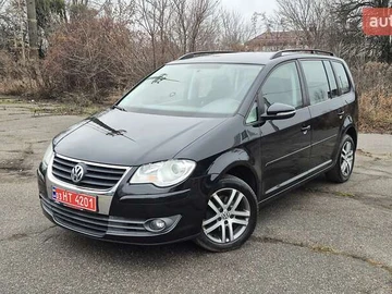 Авто Volkswagen Touran 2010 № 8483774