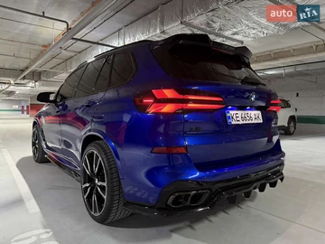 Авто BMW X5 2023 № 8484184