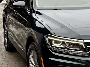Авто Volkswagen Tiguan 2018 № 8484503